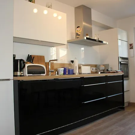 Dreamhouse Apartment